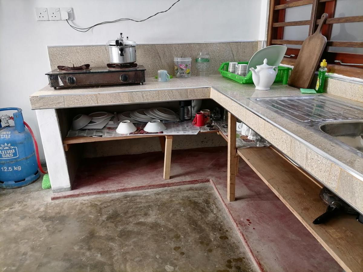 ディックウェラHiriketiya Hasmal Houseアパートメント エクステリア 写真