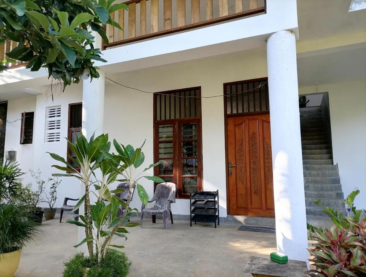 ディックウェラHiriketiya Hasmal Houseアパートメント エクステリア 写真