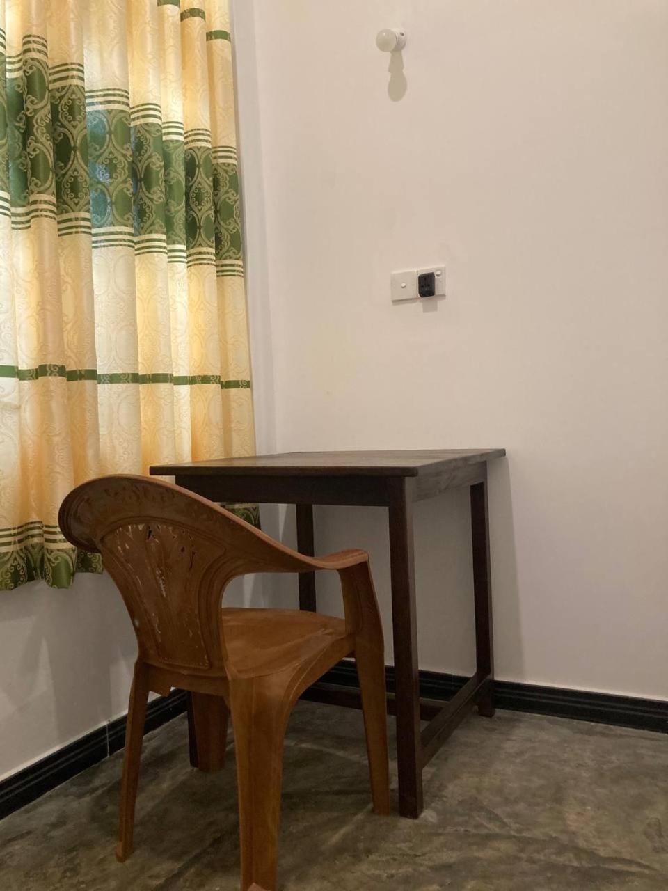ディックウェラHiriketiya Hasmal Houseアパートメント エクステリア 写真