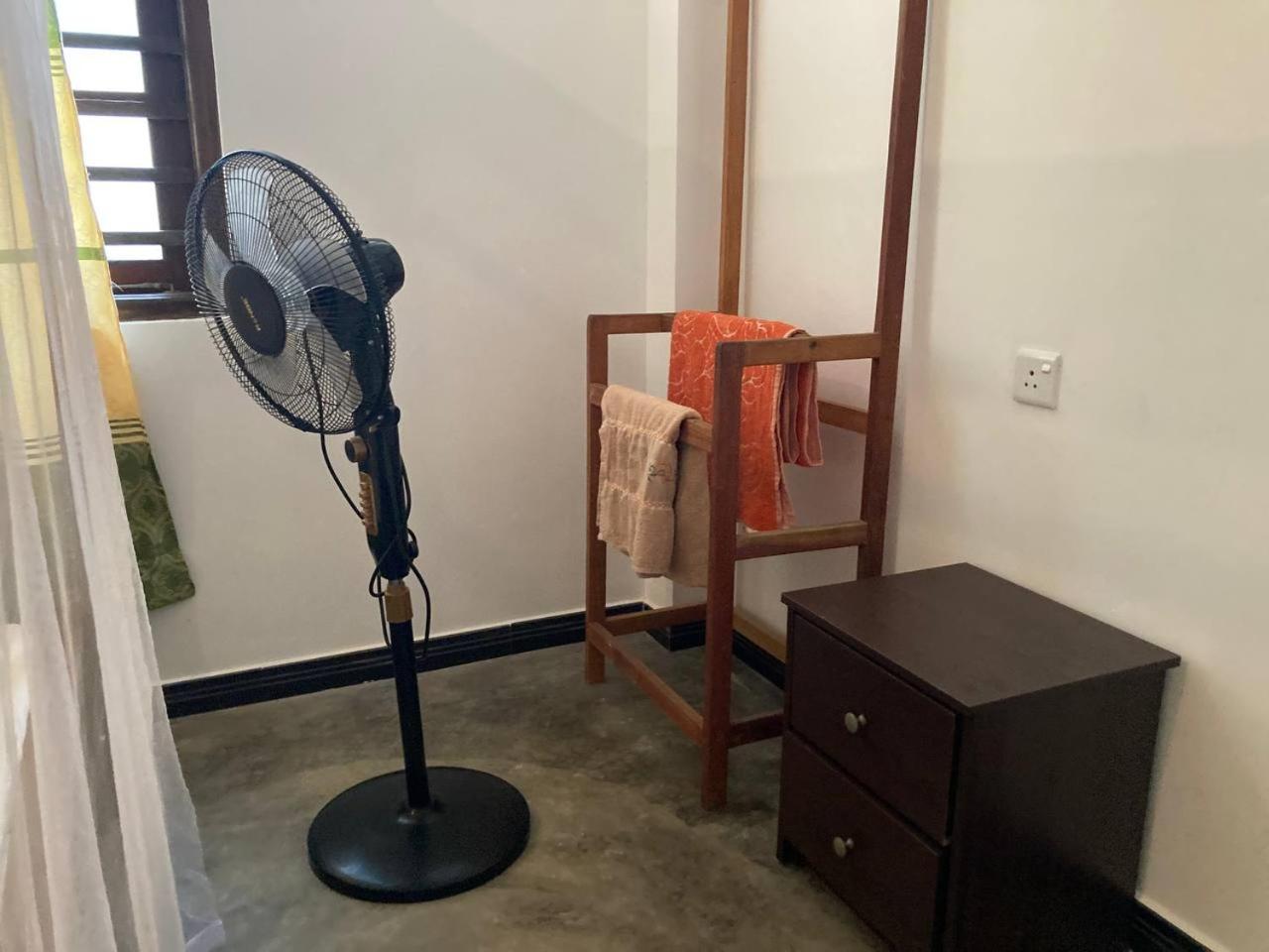 ディックウェラHiriketiya Hasmal Houseアパートメント 部屋 写真
